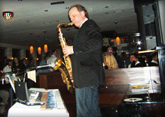 Lessing solo  mit Saxophon und Piano